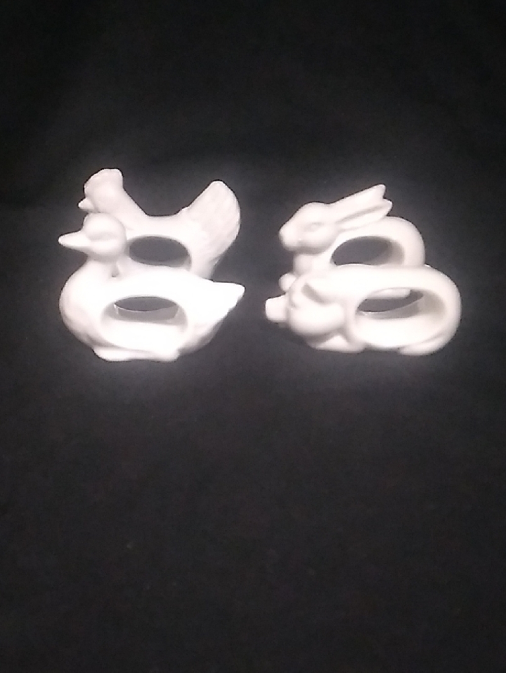 Vintage 1984 Farm Animal White Ceramic Napkin Rings - Set of 4 (S1) - Picture 2 of 7
